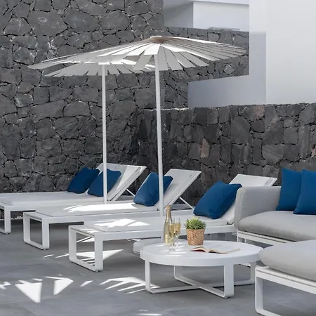 Deluxe 1&2 - Casangular By Upper