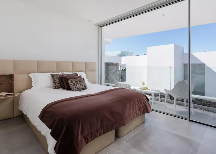 Deluxe 1&2 - Casangular By Upper Вілла *