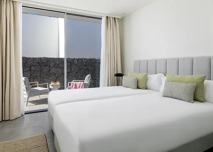 Deluxe 1&2 - Casangular By Upper Вілла