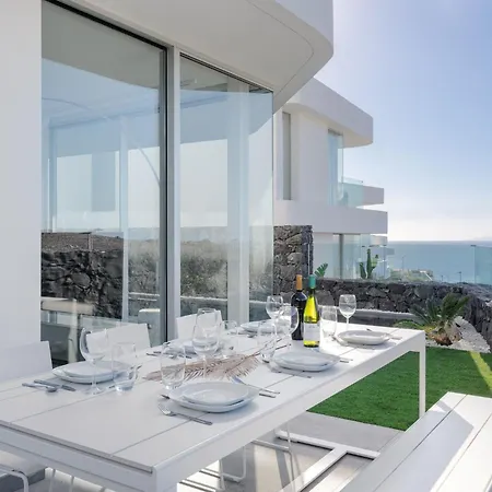 Deluxe 1&2 - Casangular By Upper * 阿德耶